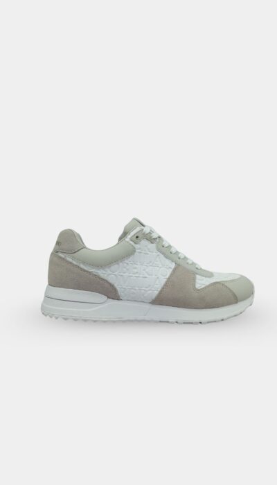 נעלי סניקרס מבית ROBERTO VINO בצבע בז'-לבן, עם טקסטורה.